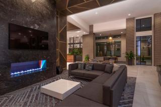 Embassy Suites By Hilton Asheville Downtown - Asheville - 2