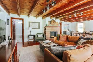 The Farmhouse at Hollow Hill - Luray - 8