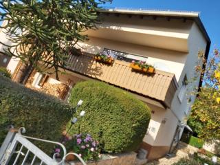 Große Ferienwohnung in Mensfelden mit Grill, Terrasse und Garten - Hünfelden - 7