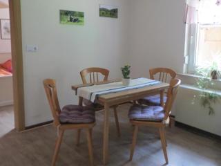 Ferienhaus in ruhiger Lage in der Nähe zahlreicher Wanderrouten, Reitmöglichkeit - 3