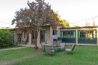 Besares 722 - Chacras de Coria - 0