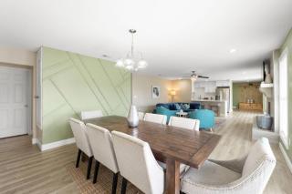 The Heather Marie - Stylish and Modern Rambler - Panama City - 1
