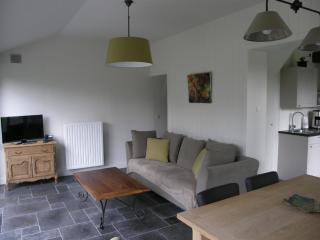 Ferienhaus mit gemeinsamem Pool und Garten - 3