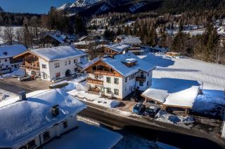 Schöne Ferienwohnung mit Südostbalkon - Leutasch - 7