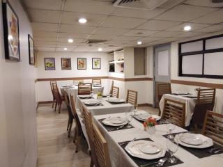 The E-Hotel Makati - Manila - 8