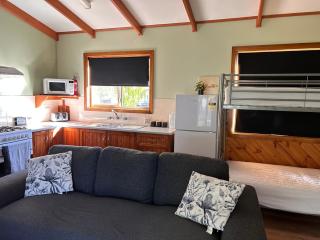 Millicent Lakeside Caravan Park - Millicent - 9