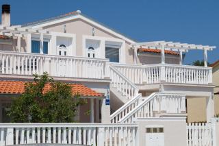 Ferienwohnung Mit Jacuzzi, Garten Und Parkplatz - 2