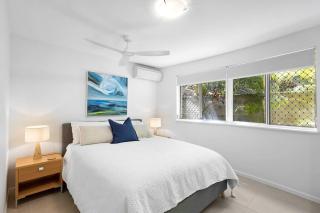 The Sunshine Villa ~ 2 Min walk to Village & Beach - Sunshine Beach - 2