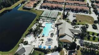 Beautiful Townhome just 8 miles from Disney - 2