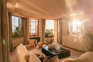 Takapuna Beachfront w Stunning Views - 9
