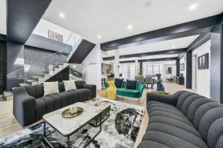 King’s Deluxe in Newtown - Sydney - 0
