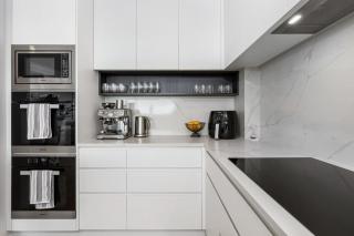 Ocean View Spacious 5BR Retreat for Families - Auckland - 3