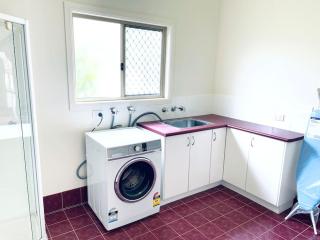 Coffs Pit Stop - 1 Bedroom CBD - Coffs Harbour - 5