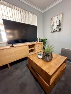 Rockingham Palace - 8