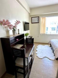 Comfy Studio UnitM @OneMadison35 - Iloilo - 6
