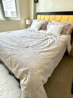 Comfy Studio UnitM @OneMadison35 - Iloilo - 3