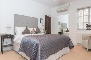 Woodlands Hotel - Leeds - 9