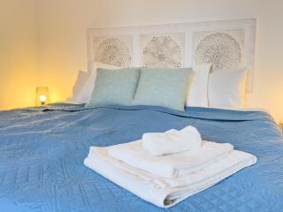 Calheta Bay View House - Family and Group Residence - 3