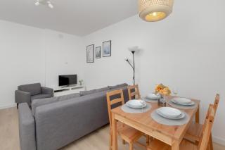 Apartments Łagiewniki Gdańsk by Noclegi Renters - Danzica - 1