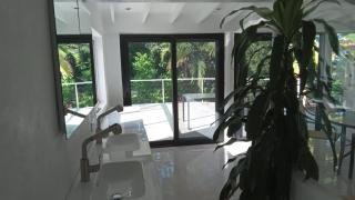 Ocean view Rocky Hill - Content - 1