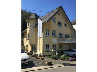 Holiday apartment in the tower - Oberfell - 9