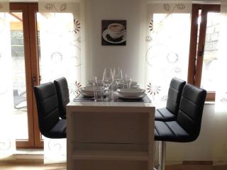 Lively apartment in Mönchsroth - - 9