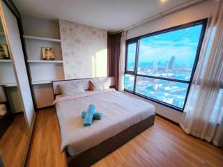 泰国芭提雅无边游泳池精装修公寓临近大海两卧室 - 1