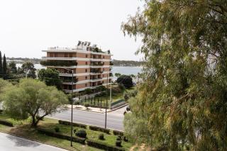 Four Seasons Hotel - 9