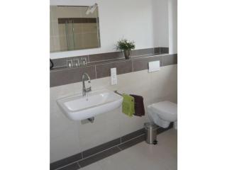 Holiday home waterfall - 2