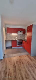 Studio Apartment Nähe S-Bahn inklusive Parkplatz - Oberesslingen - 4