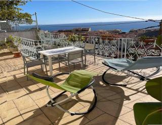 Terrace, panoramic view, quiet area - 0