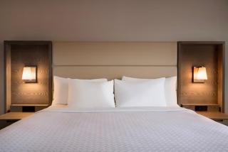 Crowne Plaza Englewood by IHG - Englewood - 9
