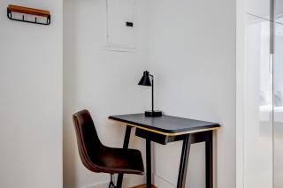 Classic LES 1br w wd nr SoHo NYC-646 - 7