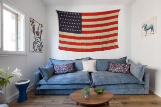 Artistic 2BR Apt w Balcony in Florentin Center by Sea N' Rent - Tel Aviv - 7