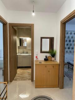 Rhodes Volkshaus - 2