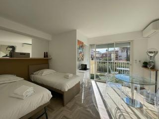 L'Olivier - Croisette Martinez, Studio sur cour, plage 1 min - Cannes - 7