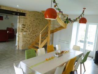 Gîte rénové avec jardin clos, proche plages, Wifi, parking pour voiture électrique - FR-1-426-164 - Le Bernard - 3