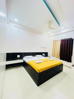 Hotel Sai Nanda - Shirdi - 0