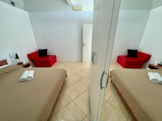 Spacious Apartment - 5