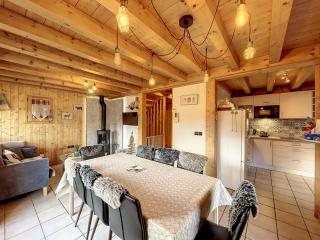 Chalet Olympiades -8 pers - proche centre - Les Gets - 2