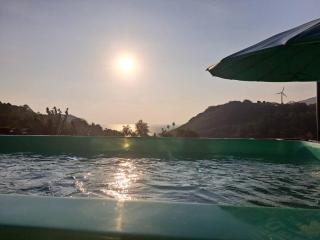 Seaview Eagles Nest Cabins - Rawai Beach - 9