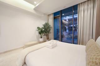 Glamorous Studio! Walk To Burj Khalifasleep 3! - Dubai - 4