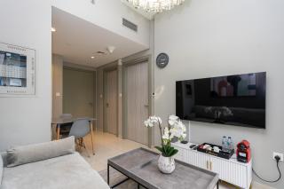 CitiHome-1BR in Business Bay Overlooking the Canal - Dubai - 3