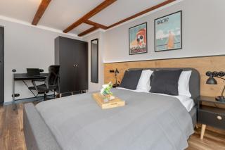 Wyjątkowy Apartament z Projektorem i Stołem Bilardowym w Centrum Gdyni by Noclegi Renters - Gdynia - 8
