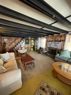 1901 HOUSE LIMIT 10 cottage - North Sebago - 2
