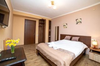 Guest House Kavkasioni 33 - 1