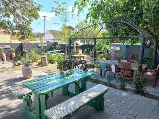 Suzies Huis Restaurant Bed and Breakfast - 5