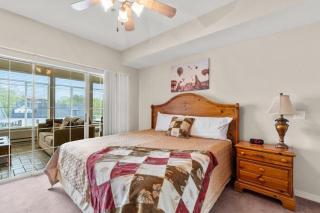 Branson Condo at Thousand Hills Walkin with Elevator Golf Front and close to 76 - Branson - 6