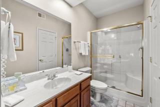Branson Condo at Thousand Hills Walkin with Elevator Golf Front and close to 76 - Branson - 4