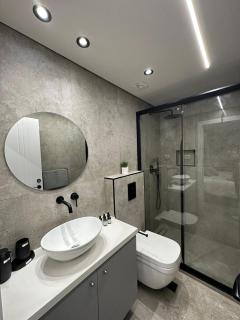 Mamilla Brilliant Emerald 2 - 3